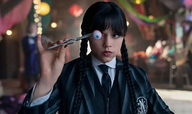 Netflix&#039;in Wednesday dizisi 3. sezon onayını aldı