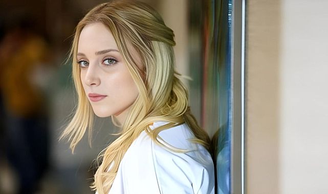 Oyuncu Hayal Köseoğlu’ndan şaşırtan girişim