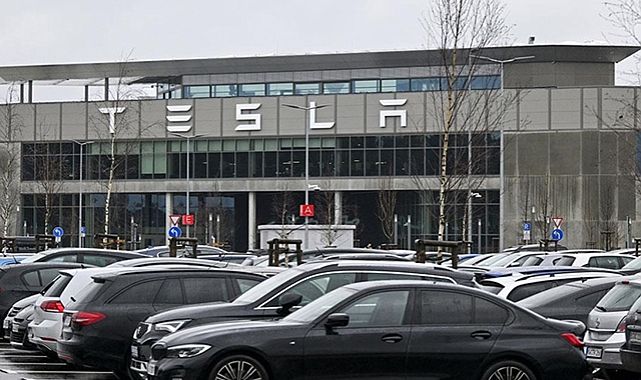 Tesla’dan 25 bin dolarlık uygun fiyatlı model