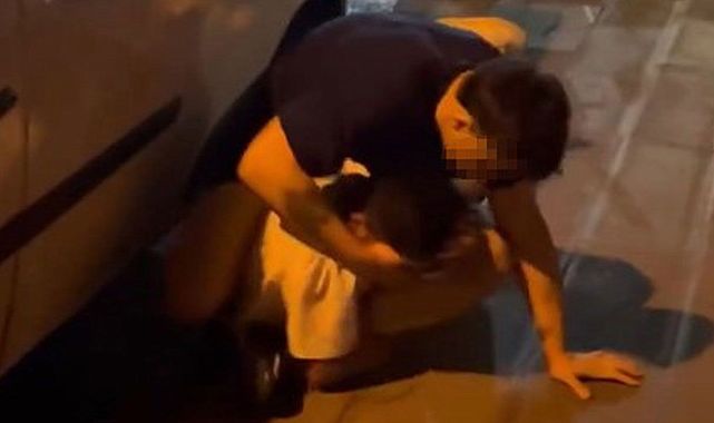 Üsküdar’da Fenomenler Yumruk Yumruğa Kavga Etti