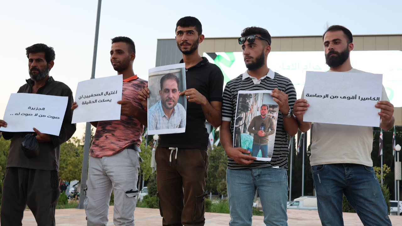 Suriye kentlerinde Gazze için büyük destek gösterileri