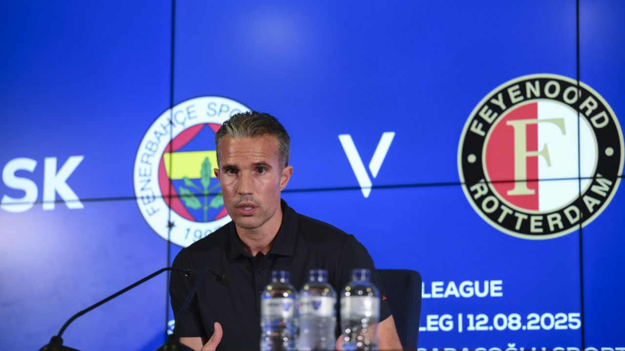 Van Persie’den Fenerbahçe’ye övgü dolu sözler