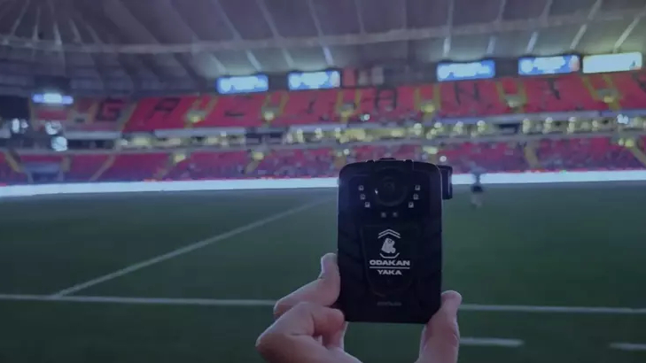 Süper Lig ve 1. Lig’de Hakemler Artık Yaka Kamerası Takacak