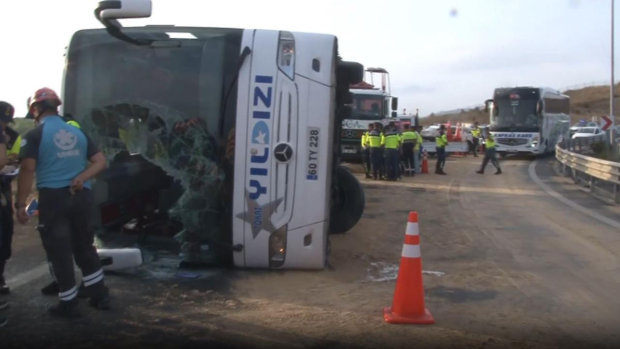 Marmara Otoyolu&#039;nda feci kaza: 4 ölü, 26 yaralı
