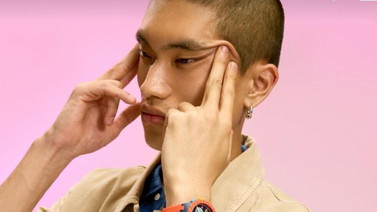 Ünlü saat markasına boykot! Reklam Asyalıları hedef aldı