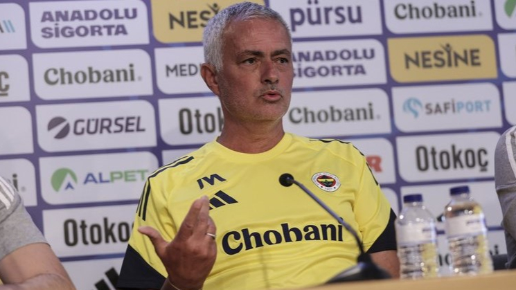 Mourinho: Seçim dönemi en zorlayıcı unsur