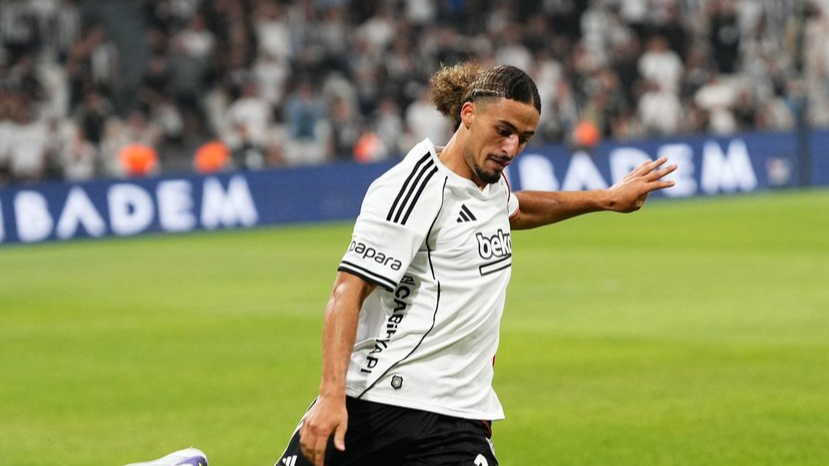 Beşiktaş, UEFA Konferans Ligi kadrosunu güncelledi