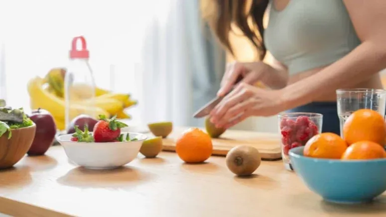 Aç karnına yenmesi gereken 5 faydalı meyve