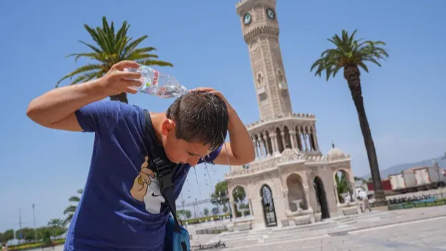 Meteoroloji uyardı: İzmir’de sıcak günler geri geliyor