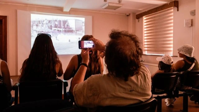 İzmir’de deniz hatıraları APİKAM’da sergilendi