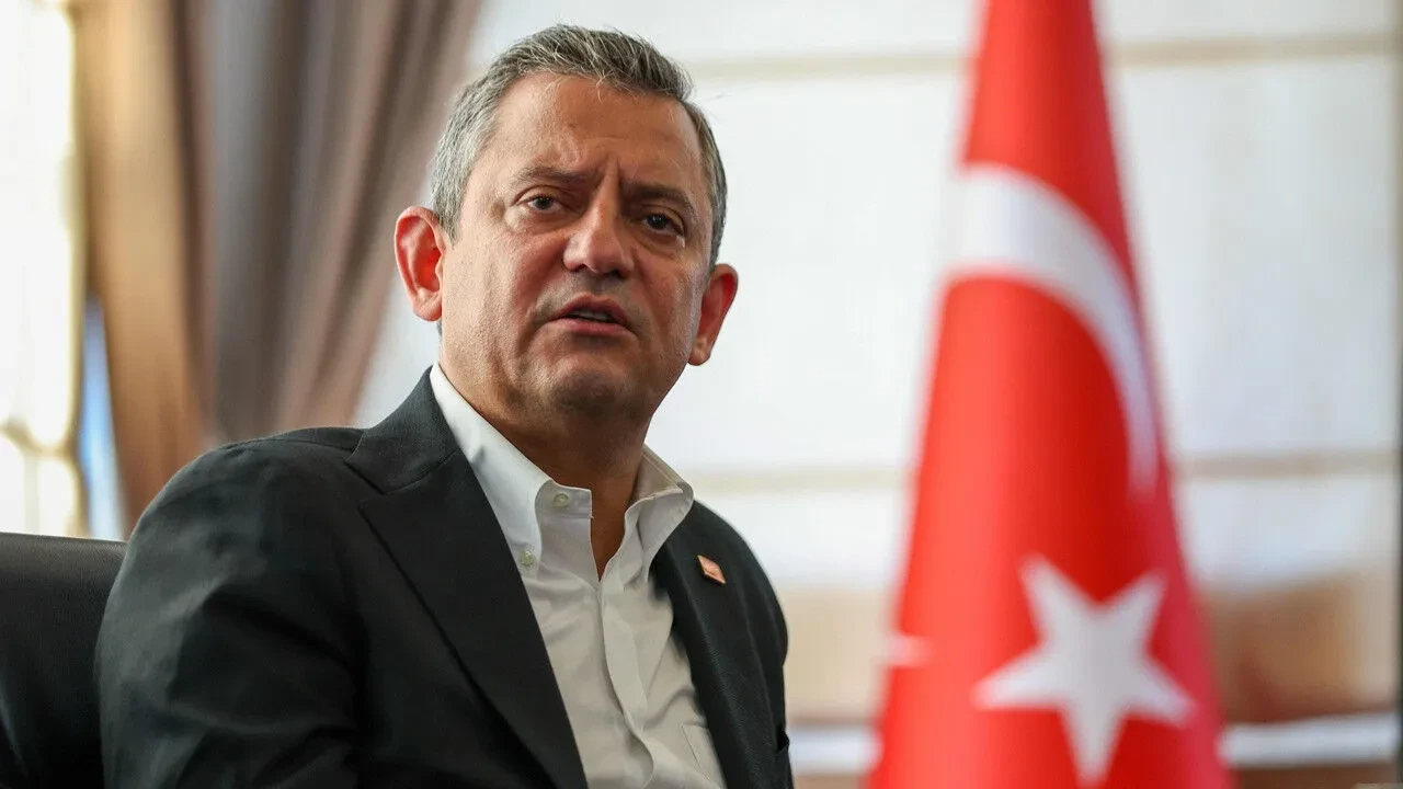 Tugay açıkladı: CHP Genel Başkanı Özel İEF’e gelecek mi?