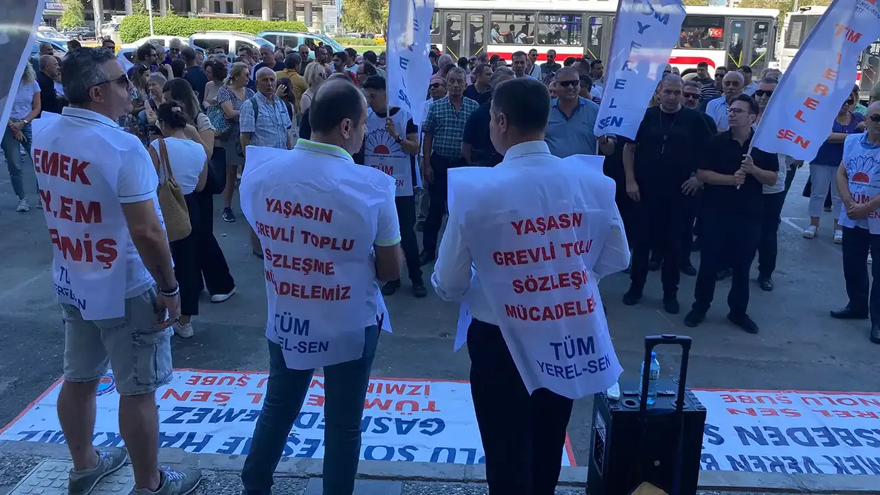 Konak Belediyesi’nde iş bırakma eylemi: “Kimse emekçiyi silkeleyemez”