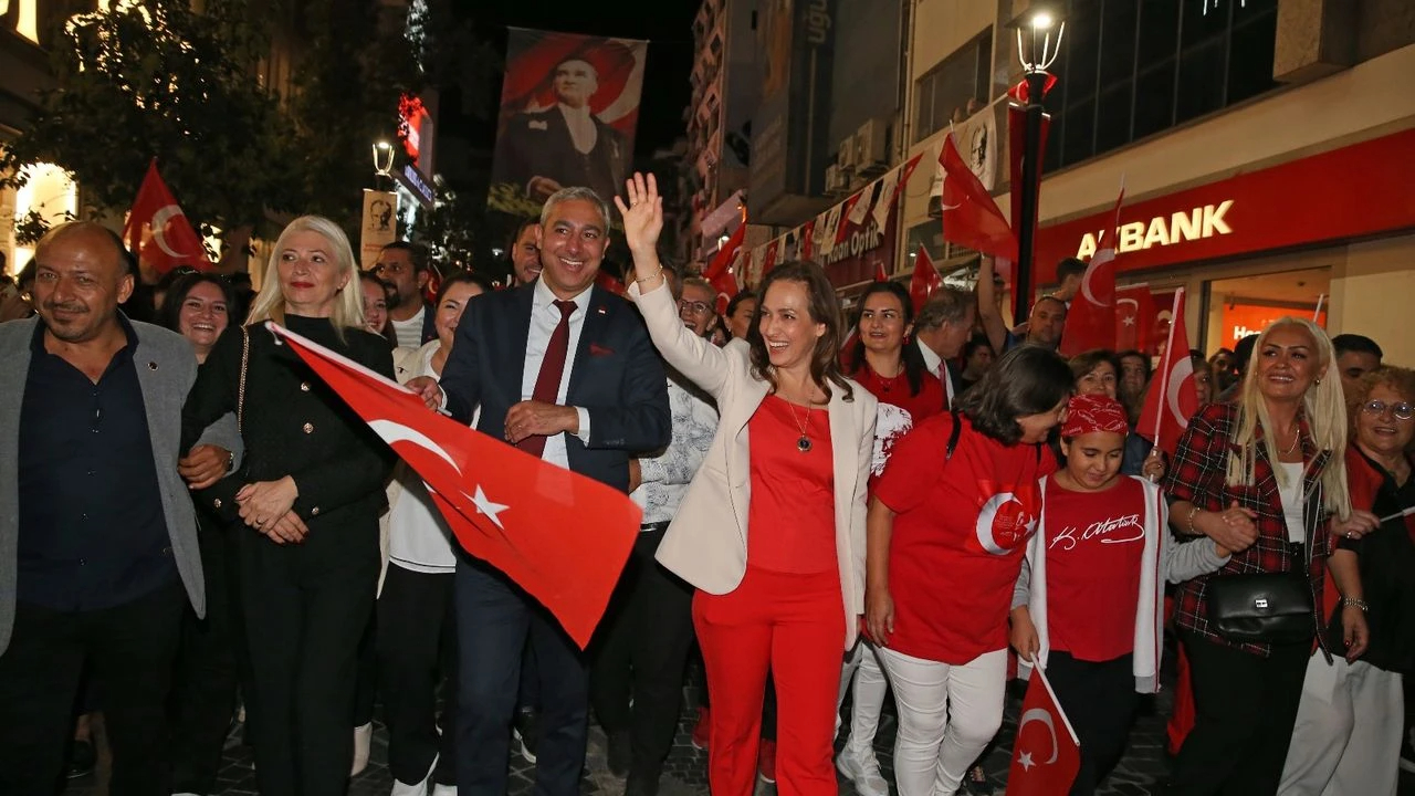 Zafer Bayramı Karşıyaka’da konser ve fener alayıyla kutlanacak