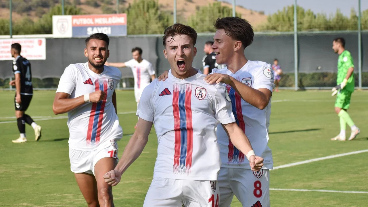 Altınordu&#039;da Sercan Demirkıran ilk gol sevincini yaşadı