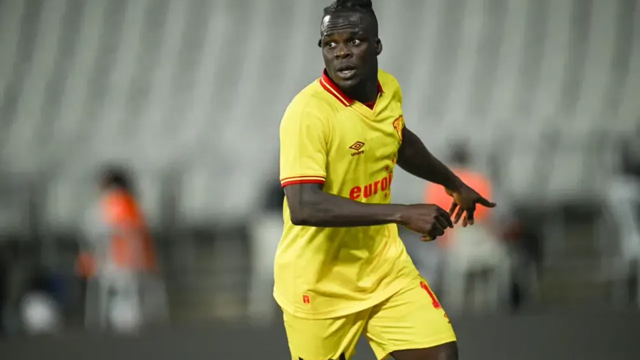 Göztepe&#039;nin yeni yıldızı Olaitan göz dolduruyor