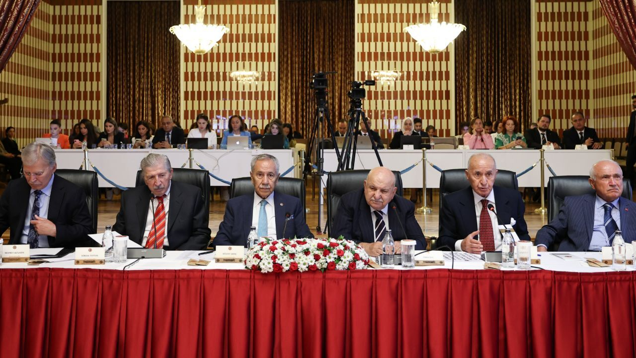 Süreç komisyonu 7. kez toplandı, eski başkanlar dinlenecek