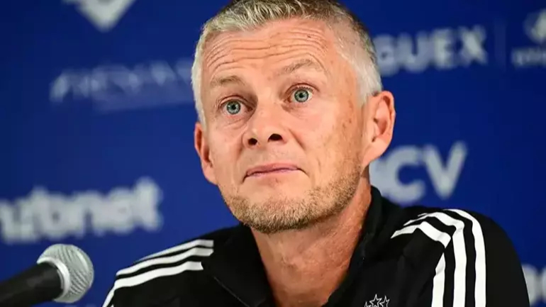 Beşiktaş’ta yeni dönem: Sergen Yalçın göreve geldi