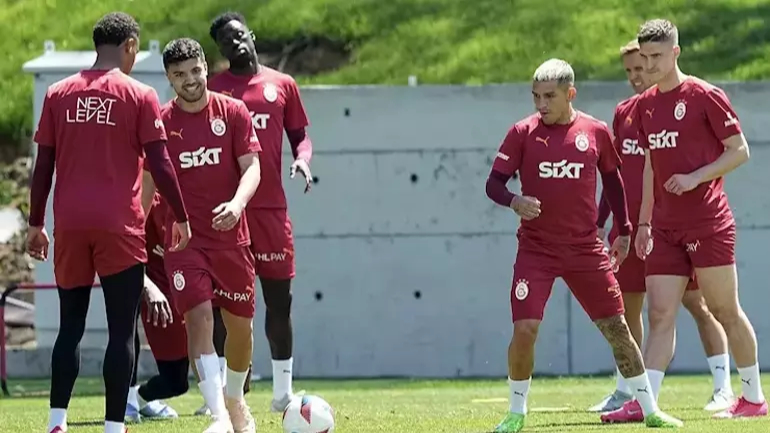 Galatasaray’da ayrılık: Elias Jelert İngiltere yolcusu