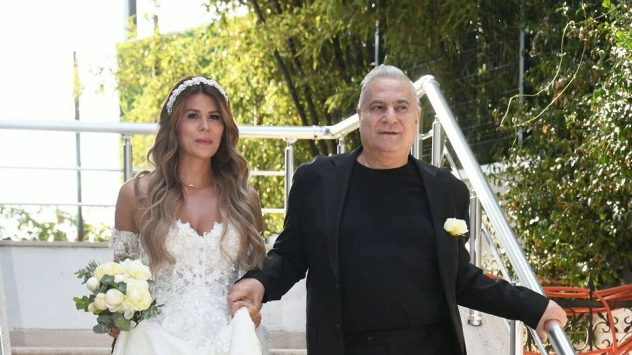 Mehmet Ali Erbil, 6’ncı kez nikah masasına oturdu