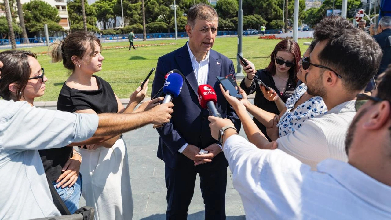 Başkan Tugay’dan ücretsiz izne gönderilen 126 işçi için açıklama: Para israfına tahammül yok!