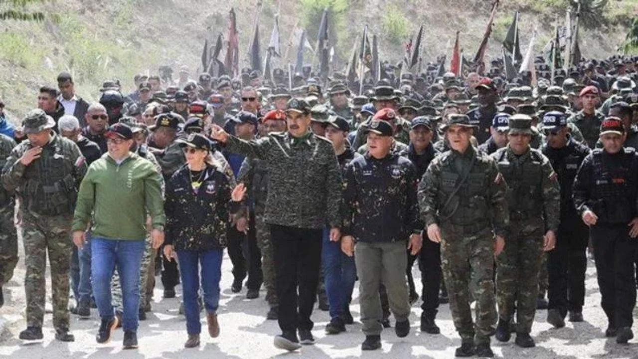 İpler geriliyor: Maduro, Trump&#039;a meydan okudu!