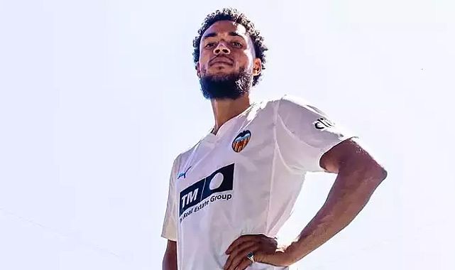 Arnaut Danjuma, Valencia’ya imzayı attı