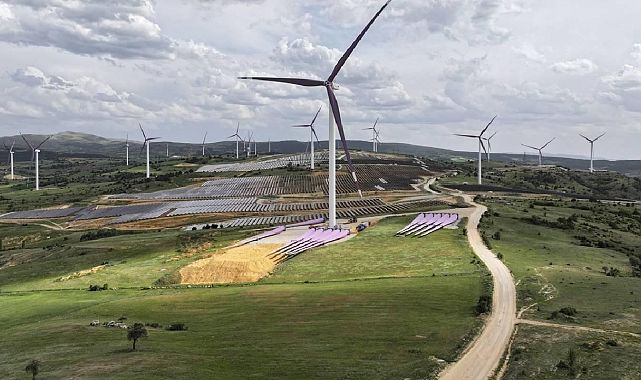 Dünya Bankası’ndan Türkiye’nin elektrik dönüşümüne 748 milyon dolar