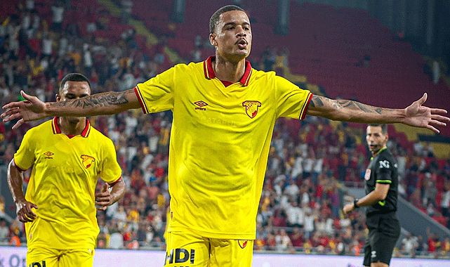 Gürsel Aksel&#039;de son prova!