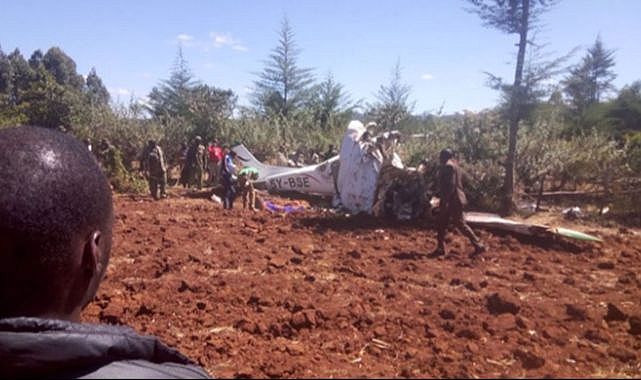 Nairobi&#039;de özel uçak düştü: 2 ölü, 2 yaralı