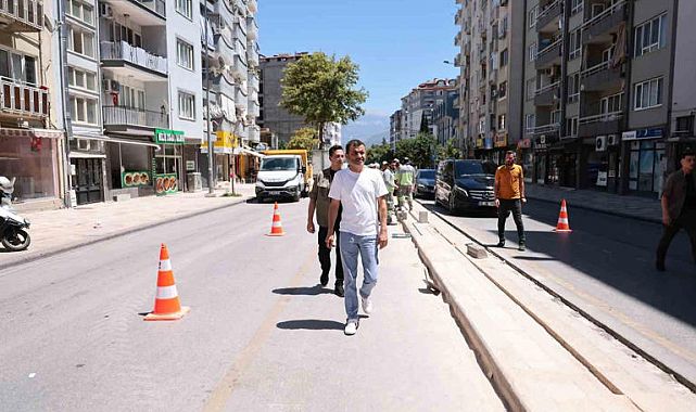 Otobüs Yolu projesi Pamukkale’de esnafın tepkisini çekti