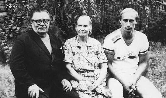 Putin’in ailesine dair şoke eden iddia gündemde