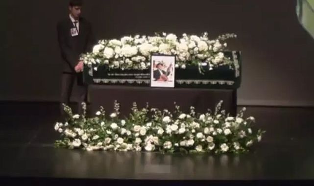 Selçuk Alagöz’e veda: Son kez sahnede buluştular