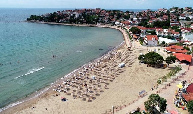 Üç ilde kötü hava nedeniyle denize girilmesi yasaklandı