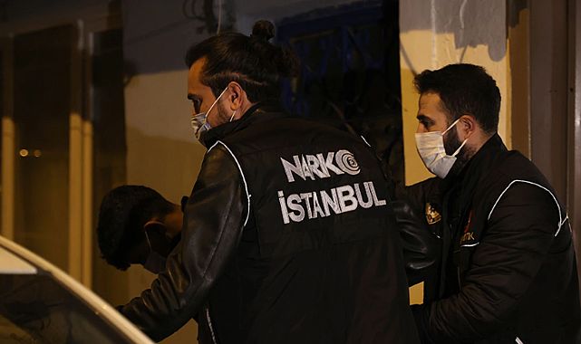 Uyuşturucu imalathanesine baskın: 9 gözaltı