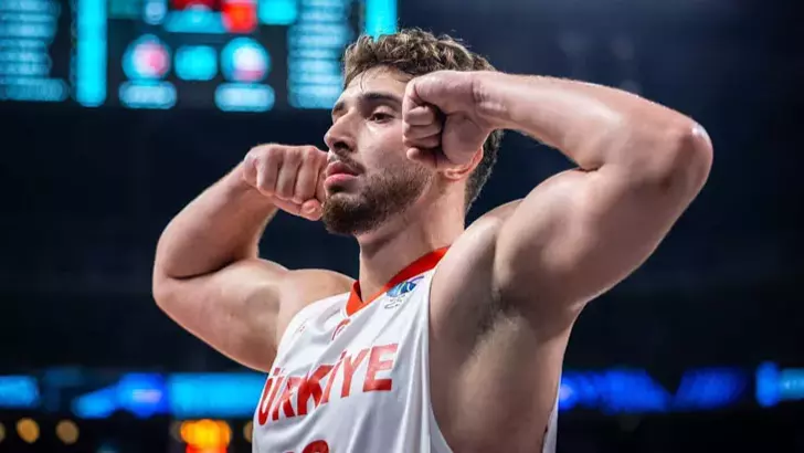 2 Dev Adam, EuroBasket’te Sırbistan karşısında