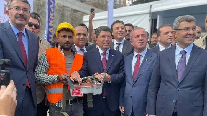 Adalet Bakanı Tunç’tan Hakkari’ye resmi ziyaret