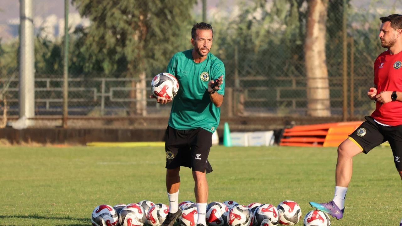 Menemen FK Arnavutköy maçından ders çıkardı