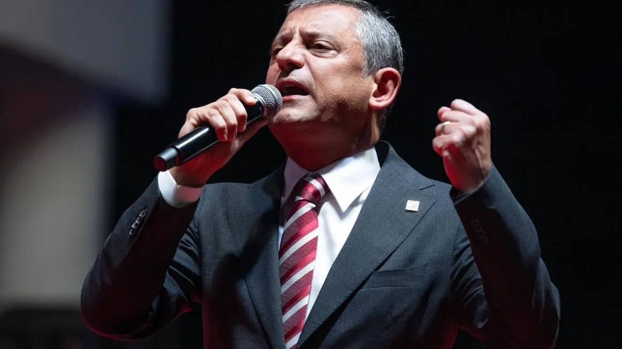 Özel’den Erdoğan’a: Sokak çağrısını ona sormam