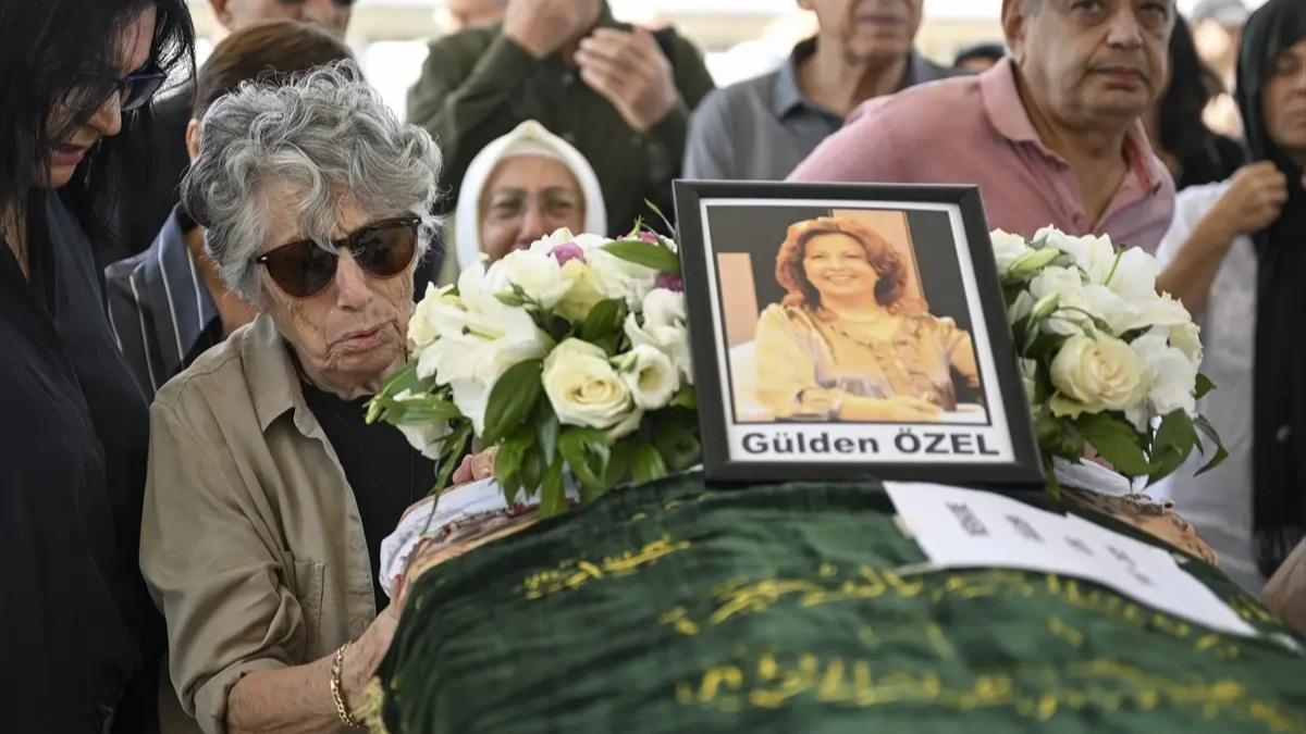 TRT spikeri Gülden Özel son yolculuğuna uğurlandı