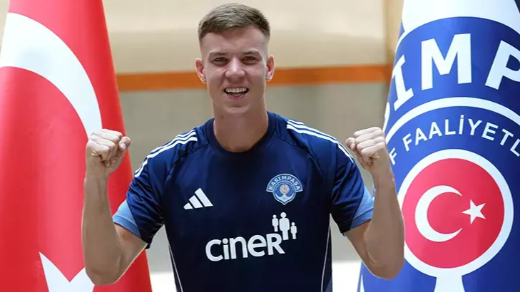 Kasımpaşa'nın yeni transferi Baldursson: Hayalim Premier Lig