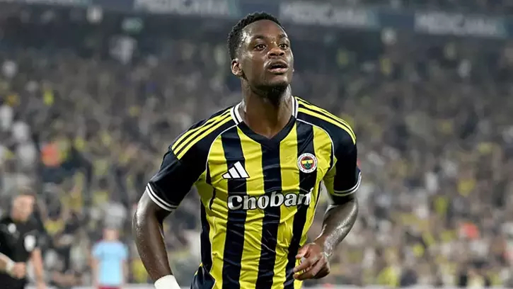 Fenerbahçe’de Jhon Duran 2-3 hafta sahalardan uzak