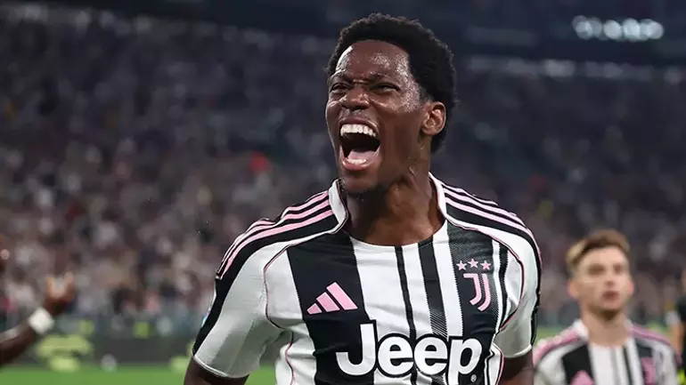 Jonathan David’den Kenan Yıldız’a övgü: “Lamine Yamal gibi olabilir”