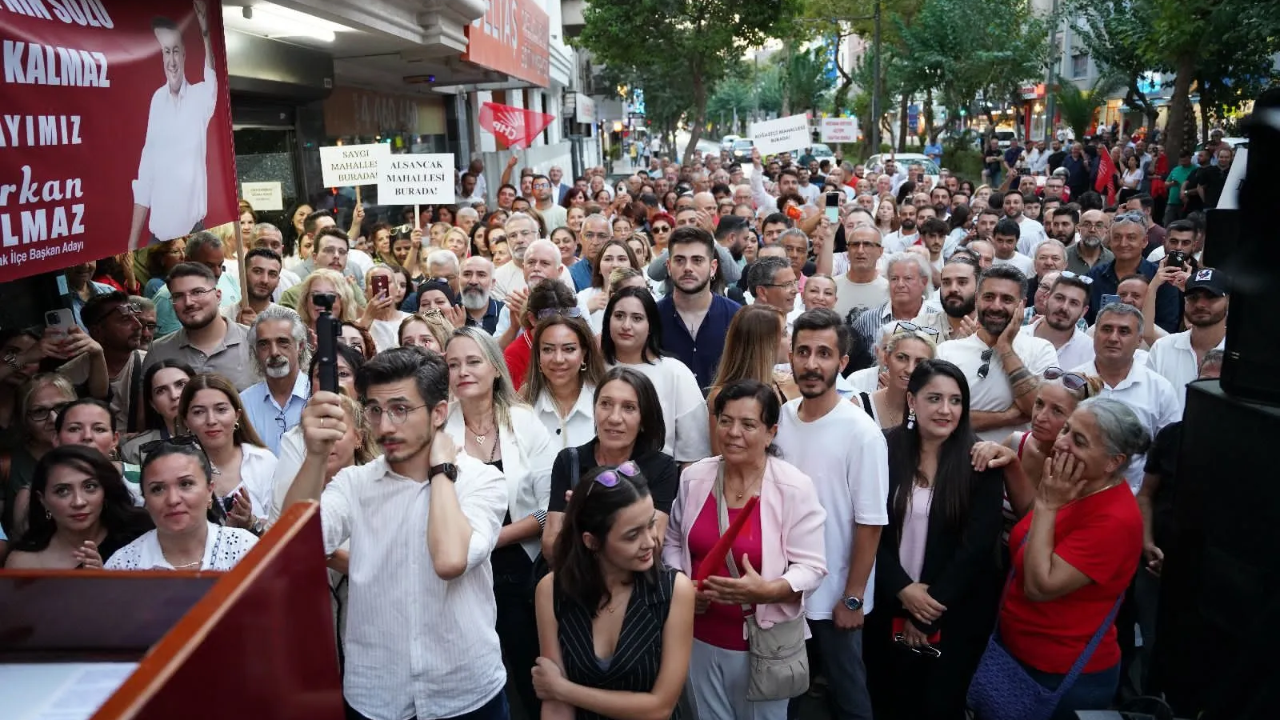 Kalmaz gövde gösterisiyle yola çıktı