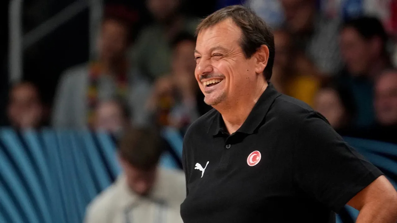 Ergin Ataman: Finale çıkmak yetmez, şampiyon olacağız