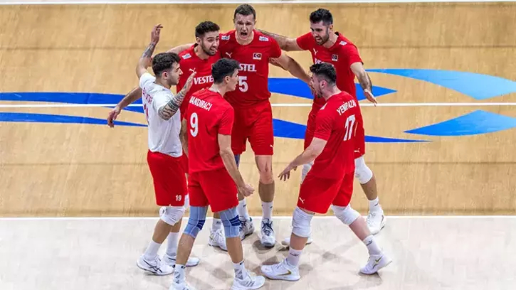 Filenin Efeleri Japonya’yı 3-0 yenerek başladı