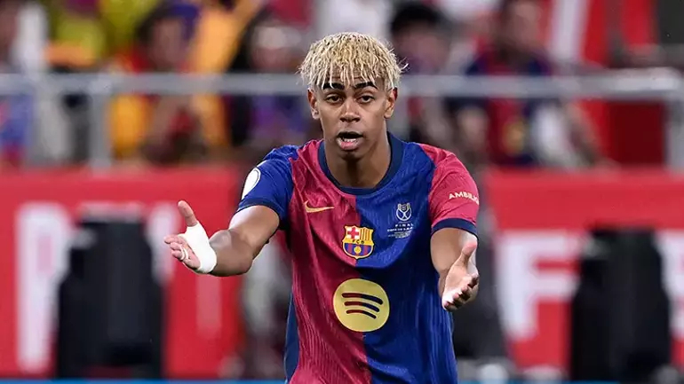 Barcelona’da Lamine Yamal şoku: Hansi Flick açıkladı