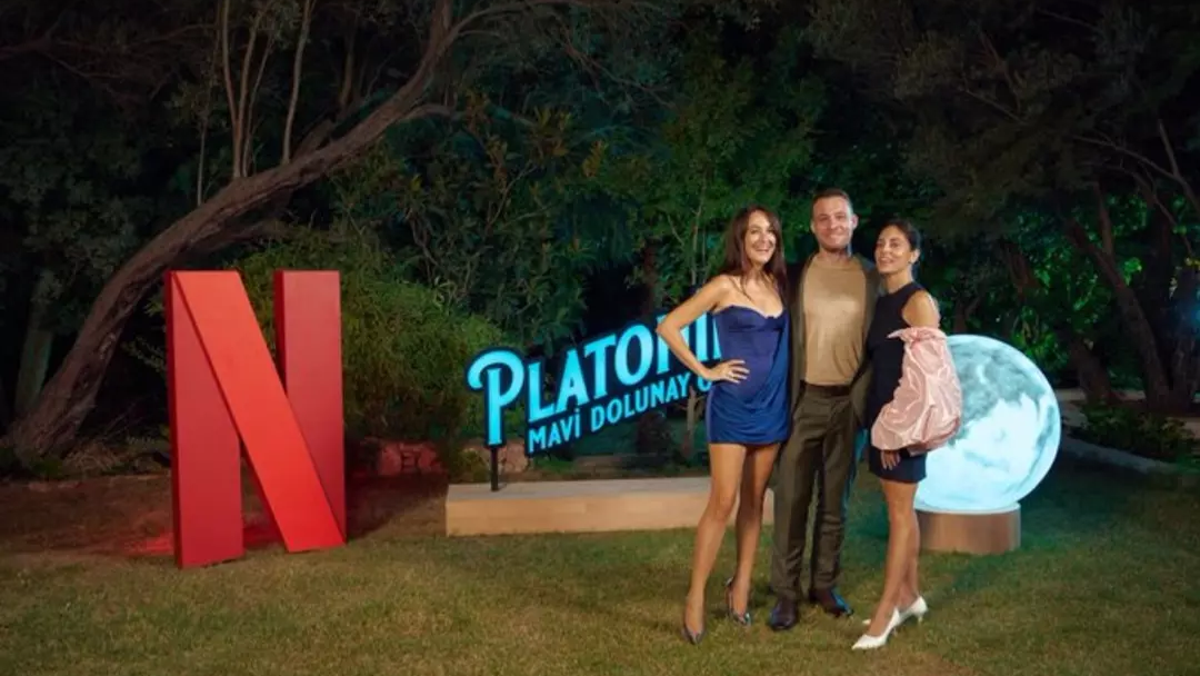 Gupse Özay yeni tarzı ve zayıflığıyla dikkat çekti