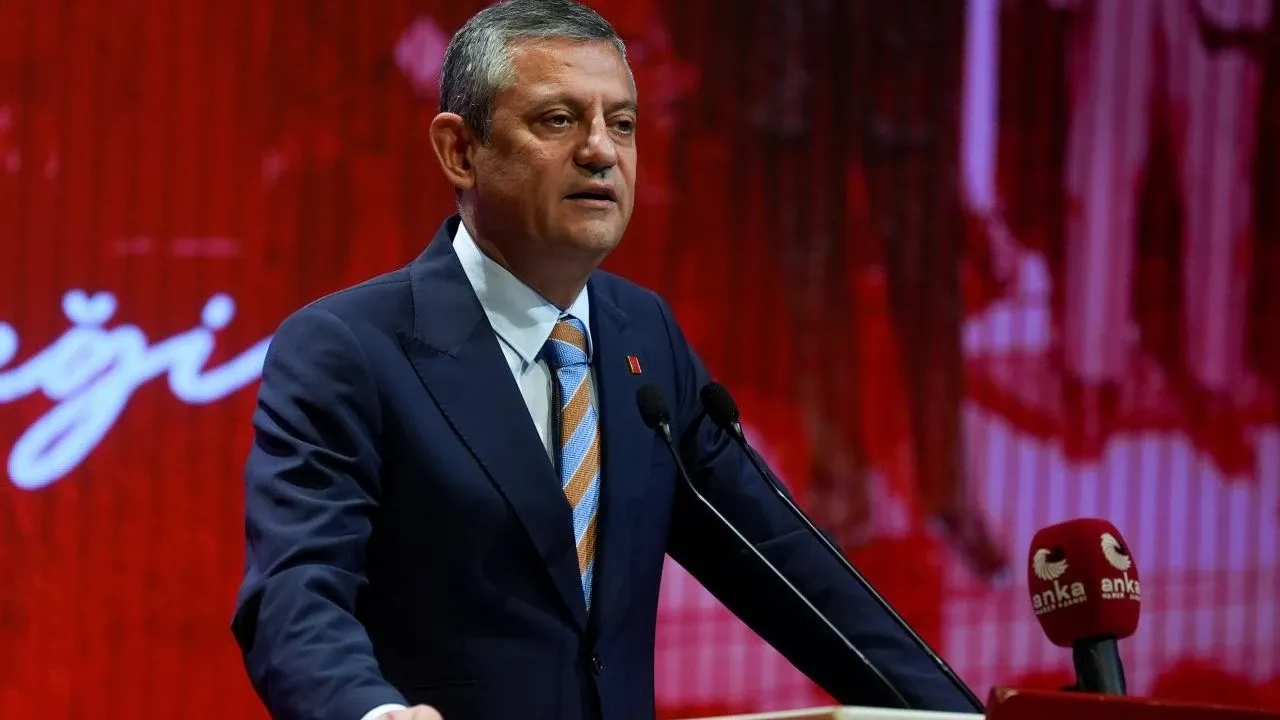 CHP Lideri Özgür Özel’den ertelenen kurultay davası sonrası dikkat çeken paylaşım