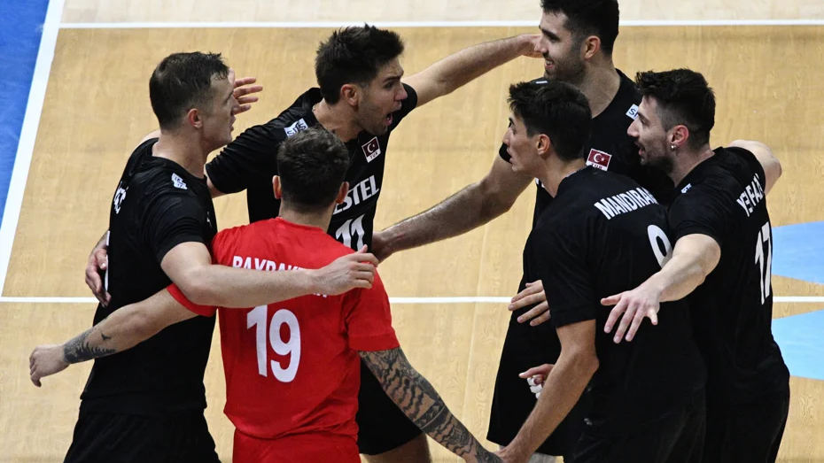 Dünya Şampiyonası’nda Filenin Efeleri Fırtınası