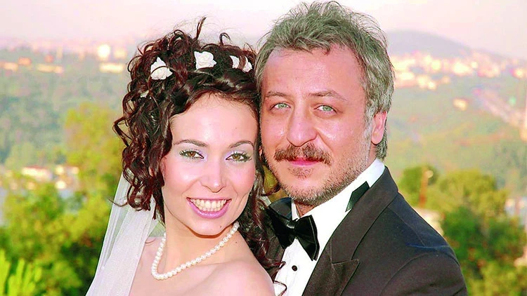 Esra Ronabar: Evde işler başka, sette işler başka